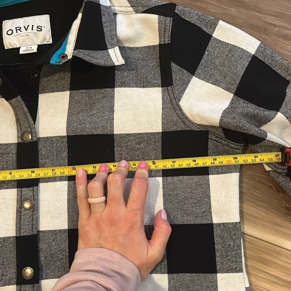 Orvis Plaid Fleece lined Shacket Button Down Top Flannel Black and White medium - Picture 14 of 16